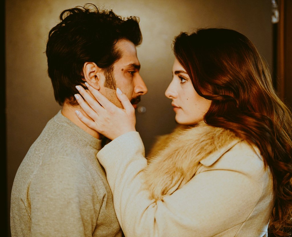 sadece_hcr's tweet photo. Güzelliğimize bakın ❤🔥

#nazkad #SaklaBeni https://t.co/WYiZODDA5b