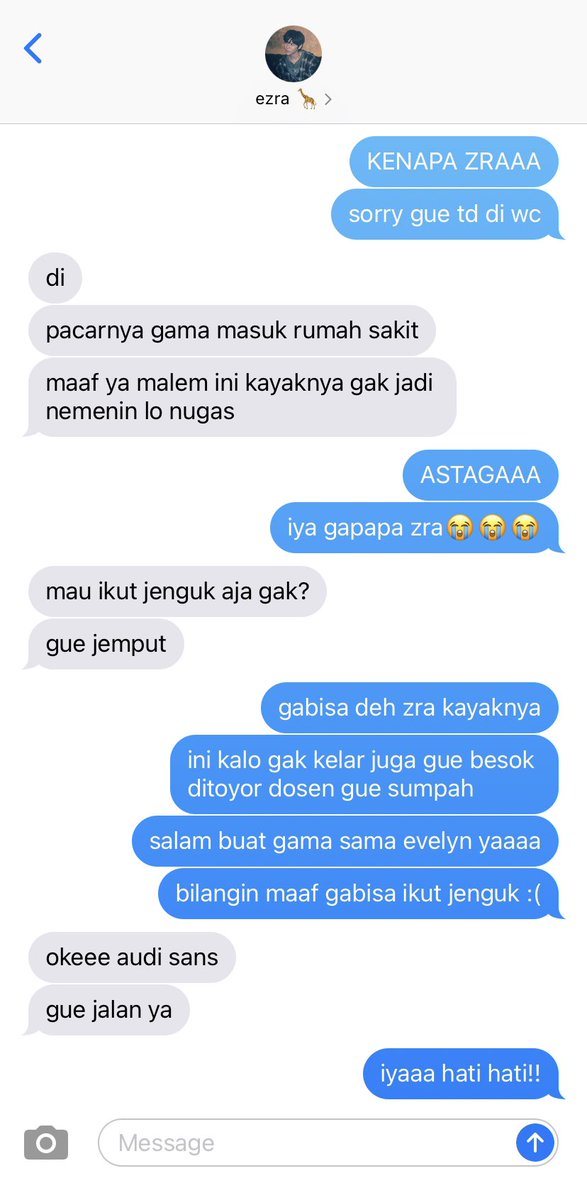 meiIkteeth's tweet photo. 55. kebiasaan org pdkt = tbtb pake AKU bilangnya ga sengaja^^ https://t.co/xeLU1aVgLp