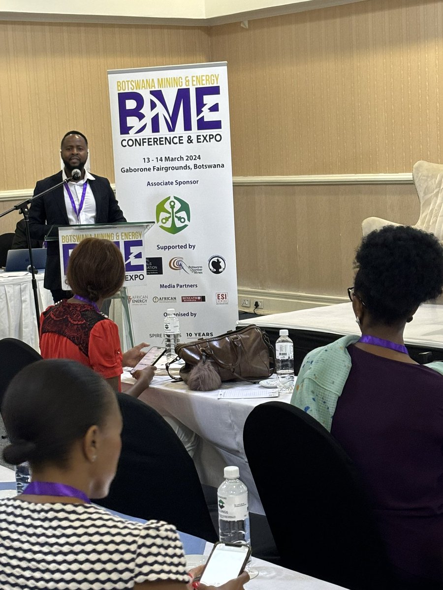 BotswanaBMEExpo's tweet photo. Spotlight on our sponsor Old Mutual Botswana with MD Mosimanegape Molefi sharing on smart mining &amp; smart insurance https://t.co/ZuQU2QFrUQ