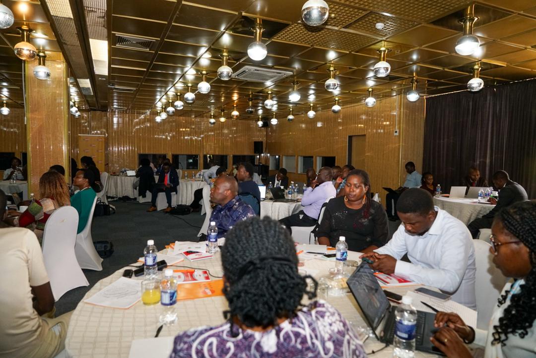 UNFPA_Zimbabwe's tweet image. @UNFPA🇿🇼 Rep @MirandaTabifor speaking at the  #Data4Development #Innovation Meeting underscored #UNFPA's commitment to leveraging the power of data for development.  
#UNFPA supports #GoZ to conduct key surveys eg. #Census #ZDHS that are vital 4 informing policy & programming.