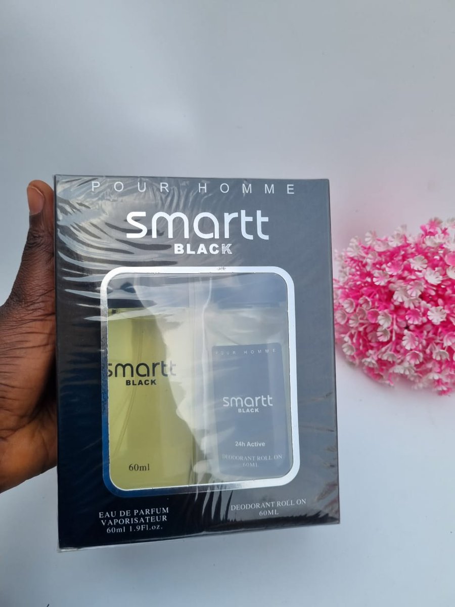k_a_r_i_mart's tweet photo. *Perfume and body roll on pack, 3,500naira🫶🌸.*
#perfumeonabudget
#smartperfume https://t.co/RMNZ9DQ1Hn