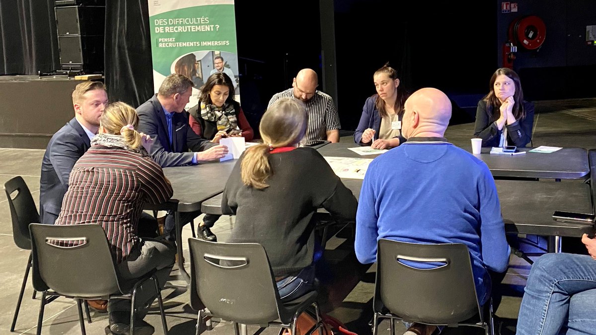 🆕 Nouvelle édition du forum Dign’Emploi, placé sous le thème du « Recruter autrement », avec une table ronde spécialement dédiée au #recrutement immersif

➕ 50 entreprises du territoire recrutent sur 200 postes #AvecFranceTravail