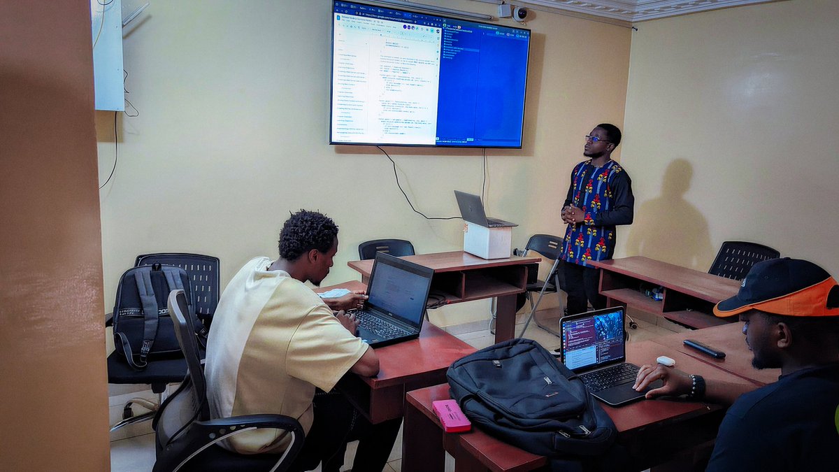 Our students continue to explore this tool that handles fast data streaming, improves the speed of data and video streaming & does not buffer in its application #NodeJS is widely used by both big and small enterprises due to its speed, simplicity, power & flexibility #coding