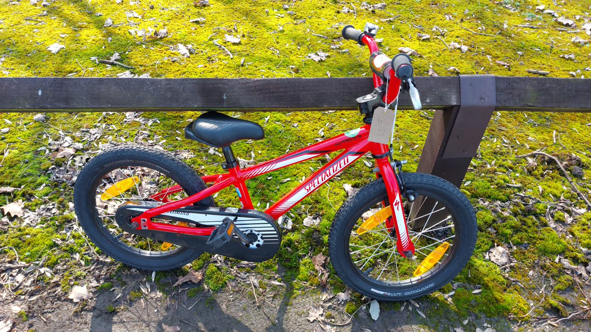 CycleCircle1's tweet photo. Don't forget it's an Affordable Refurbished Bicycle sale day this Saturday (16th March) at Goldwyn School (TN23 3BT), 10-1.  Here's a selection of kid's first bikes that will be on sale - remember; all bikes are fully serviced, cleaned and ready for test rides. https://t.co/LxEYEty9lj