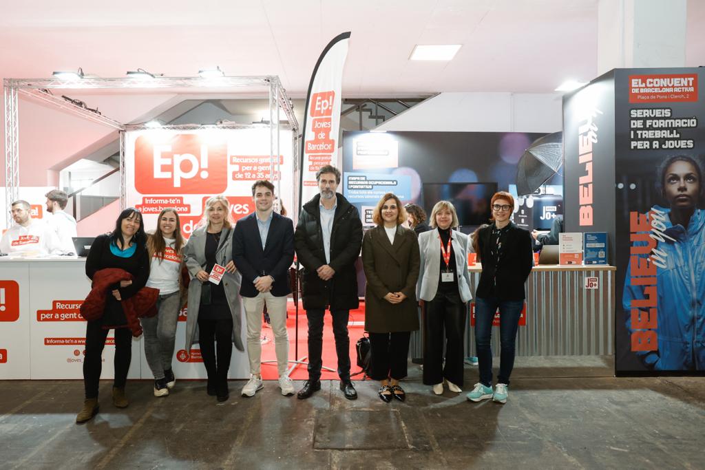 barcelonactiva's tweet photo. 🔴 Inaugurem el @saloensenyament!

Hi participen representants institucionals de la @gencat com la consellera @AnnaSimo i el conseller @quimnadal, el director general de Barcelona Activa, Lorenzo Di Pietro, i la dir. executiva d'Ocupació i Proximitat, @GGeles. https://t.co/zmAOJCdxIw