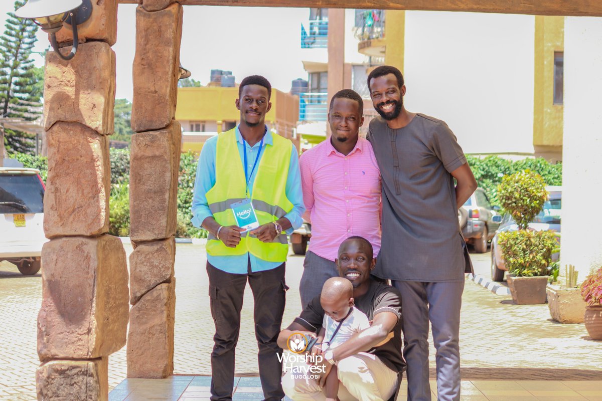 ayiorwoth4's tweet photo. #WHBugolobi #WorshipHarvest #GoingAndGlorying https://t.co/Yx6oIZDBIo