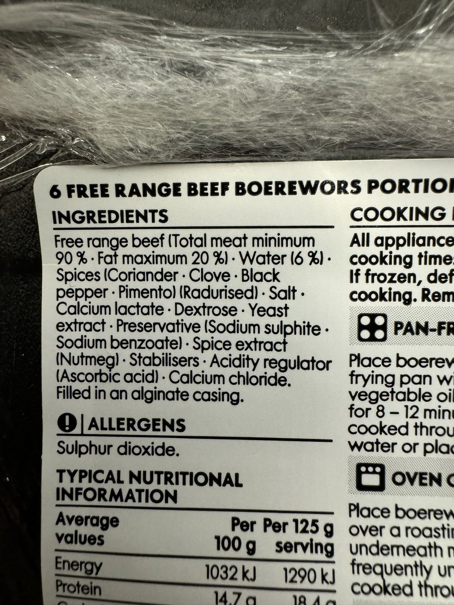 beverleybernic's tweet photo. @WOOLWORTHS_SA this far exceeds disgusting! Explain  how you could possibly find the contents of your boerewors acceptable in any way, shape or form. Increasingly more of your products are being filled with ‘ingredients’ unfit for human consumption.This blood vessel is NOT listed https://t.co/El7dUSRwzs