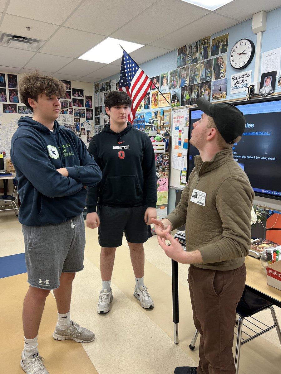 Mrs. Headrick tweet media