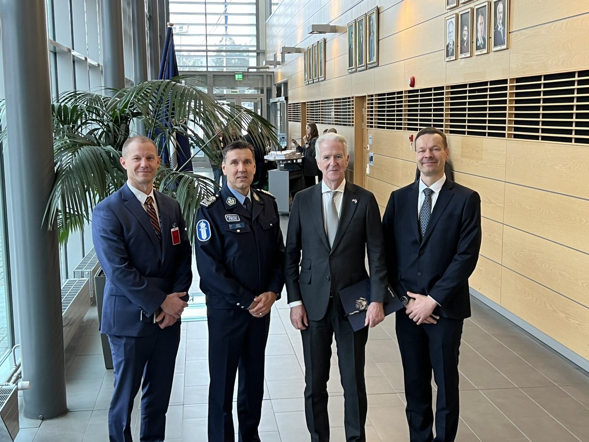 Warm thanks to US Ambassador Hickey @usembfinland for visiting Police University College and making our joint anti-trafficking event possible. @Polamk @SuomenPoliisi