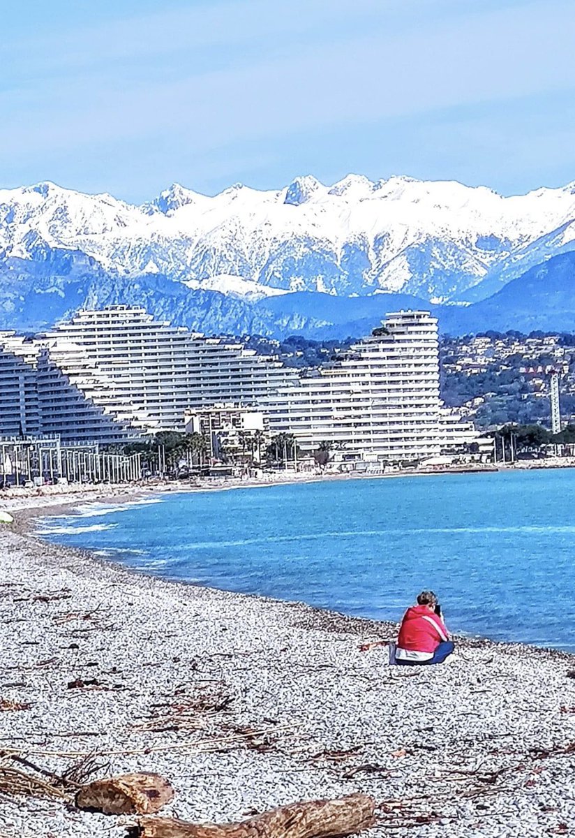 Marina baie des anges #Alpesmaritimes #suddelafrance #CotedAzurFrance #paca #metropoledenice