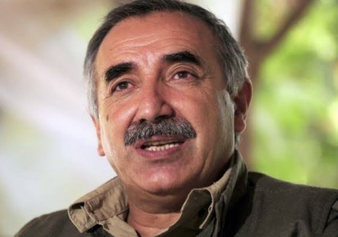 FUATUGUR's tweet photo. Murat Kurum karşıtı Ekrem İmamoğlu cephesi “yıldızlar takımı” gibi adeta.
Şeriata Sin Kaf eden Feyza Altun.
“Şeriatçı” Süleymancı tarikatı lideri Alihan Kuriş.
TSK’ya “PKK’lılara kimyasal silah kullanıyor”iftirasını atan Şebnem Korur Fincancı.
FETÖ’cü Adem Yavuz Arslan.
PKK elebaşı Murat Karayılan.
Balıkçı’daki partner İngiliz Büyükelçi Dominic Chilcot.
Ve olmazsa olmazımız; Kobani kalkışmasının kanlı ismi Selahattin Demirtaş. 
Bu isimlerin hepsini destekçisi olarak bir araya getirmeyi başaran İmamoğlu’nu kutluyor, oylarımızı Murat Kurum’a veriyoruz.