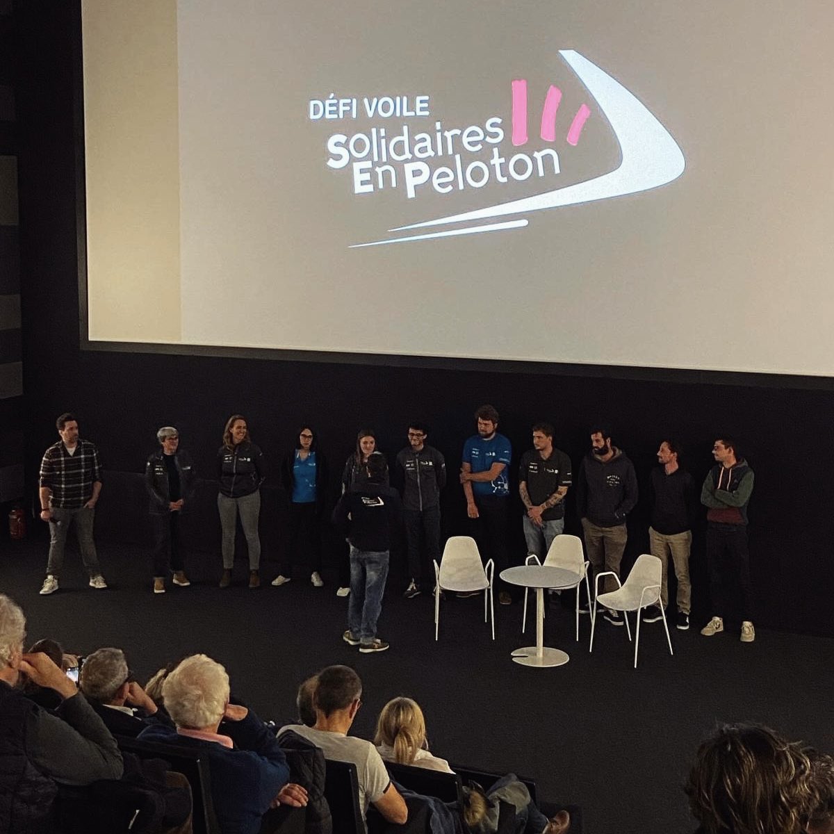🎥 | 𝗛𝗜𝗘𝗥 𝗦𝗢𝗜𝗥, 𝗗𝗩𝗦𝗘𝗣 𝗔 𝗙𝗔𝗜𝗧 𝗦𝗢𝗡 𝗖𝗜𝗡𝗘́𝗠𝗔 

108 spectateurs se sont réunis pour la projection de : « Lou de mer » d’Olivier Chasle et « Merci, la plus belle des victoires » réalisé par Maxence Peyras !🤩 

Un 𝗴𝗿𝗮𝗻𝗱 𝗺𝗲𝗿𝗰𝗶 à tous d’être venus 🫶🏼