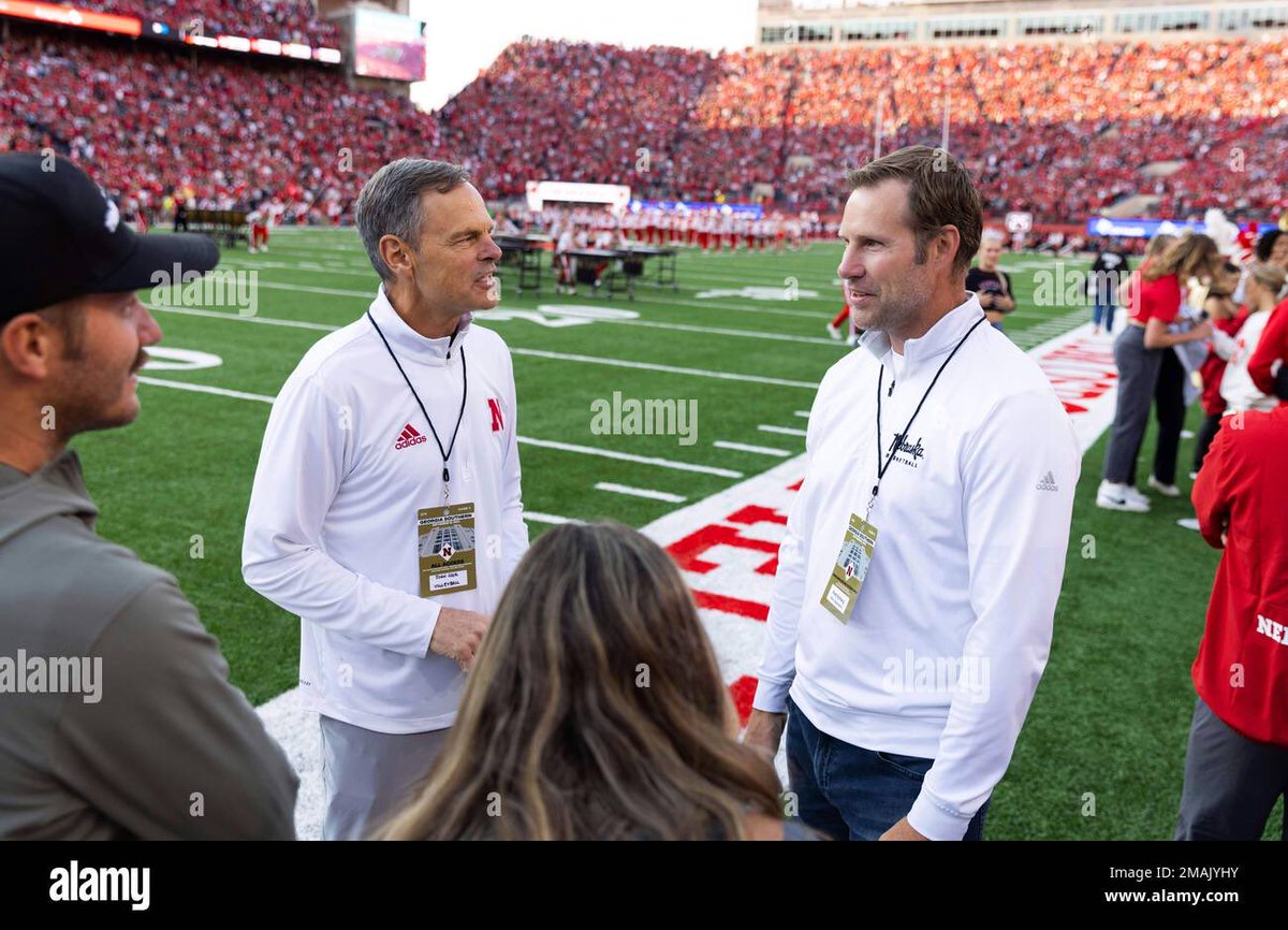 Huskersota's tweet photo. The only two I trust right now. https://t.co/jJf6LSF514