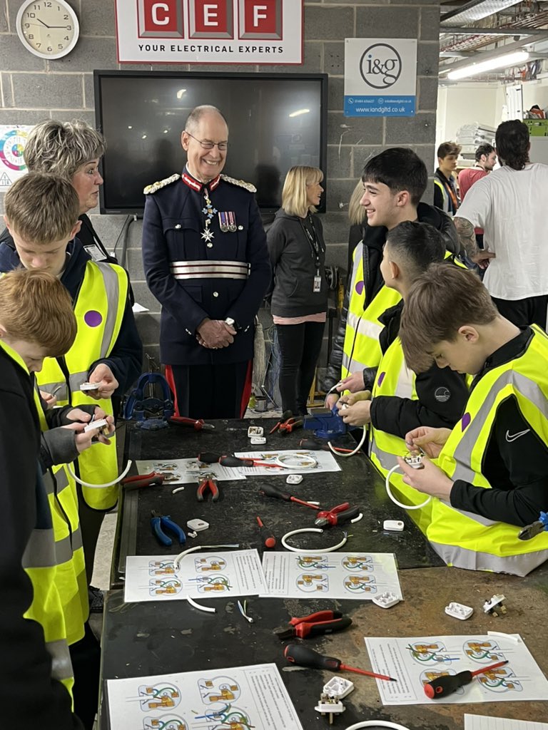 Prof Adeeba Malik CBE, Lord Lieutenant W.Yorkshire tweet media