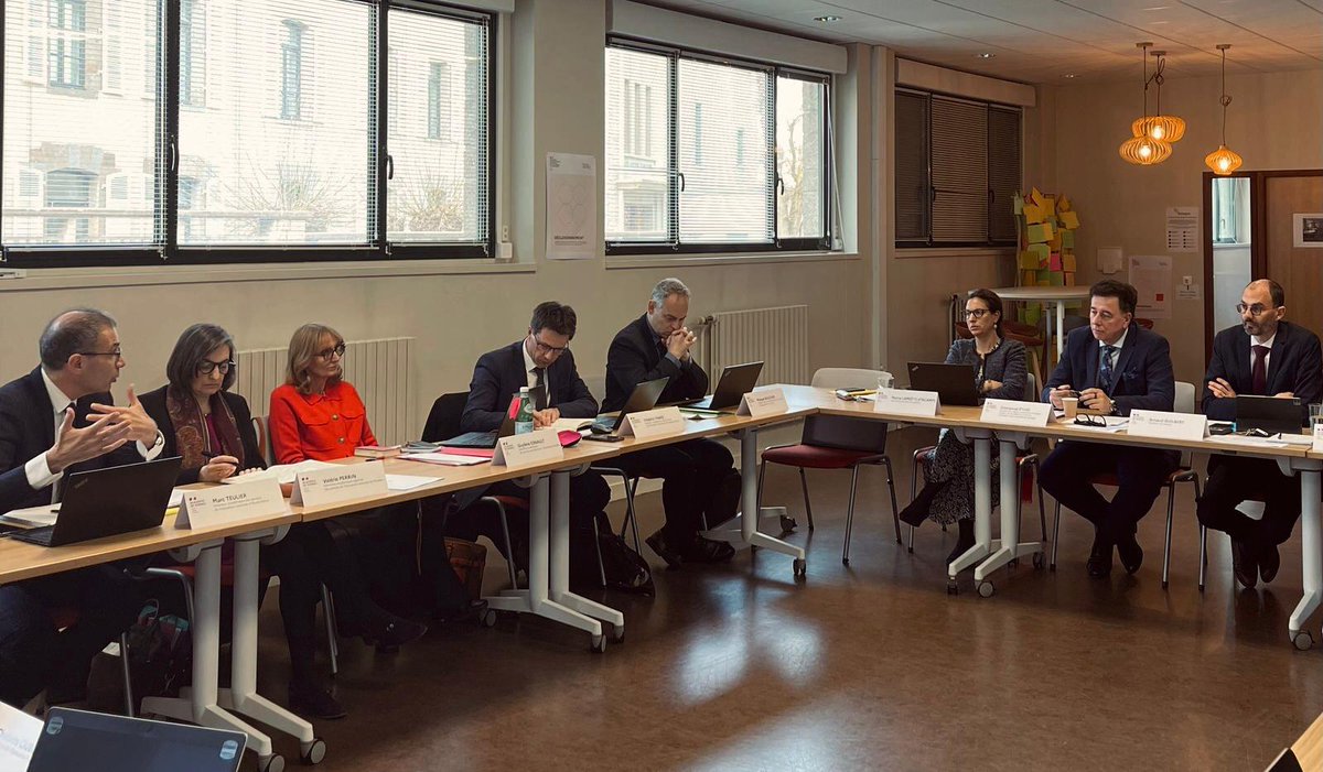 acrennes's tweet image. #Instances | Séminaire des cadres de l’@acrennes : partage des enjeux définis par le chef de l’Etat pour réussir "le dernier kilomètre" dans la mise en œuvre des réformes : proximité, pragmatisme, confiance
➡️ Les départements bretons mobilisés pour une action publique concrète