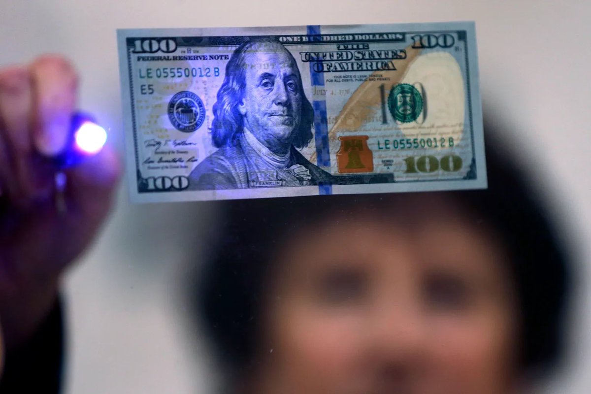 Nearly $22M in counterfeit currency was seized last year: How to tell if your cash is fake thehill.com/homenews/nexst…