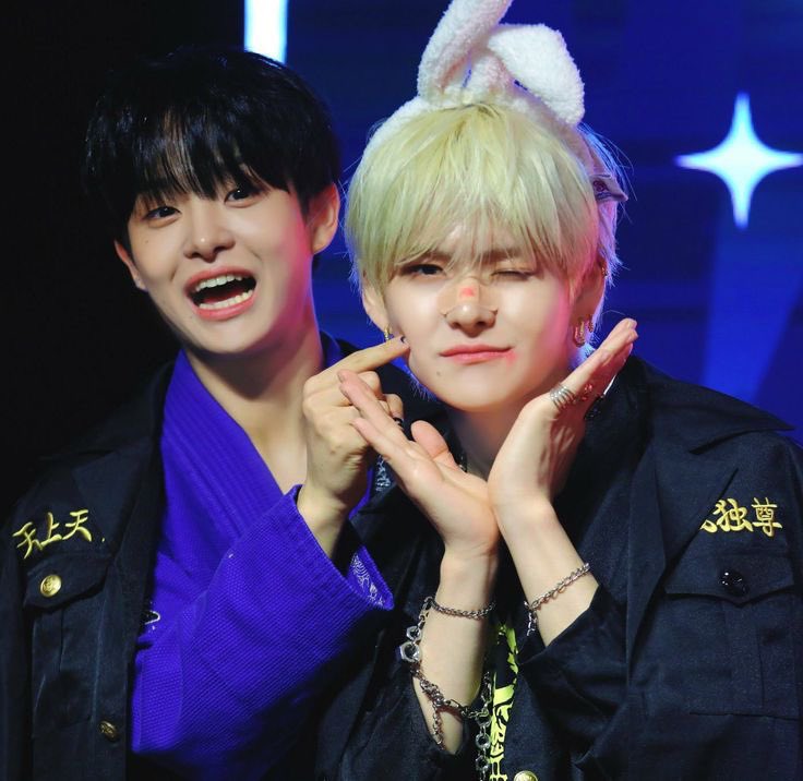지훈아.. 생일 많이 많이 축하해! 사랑한다잉 ❤️