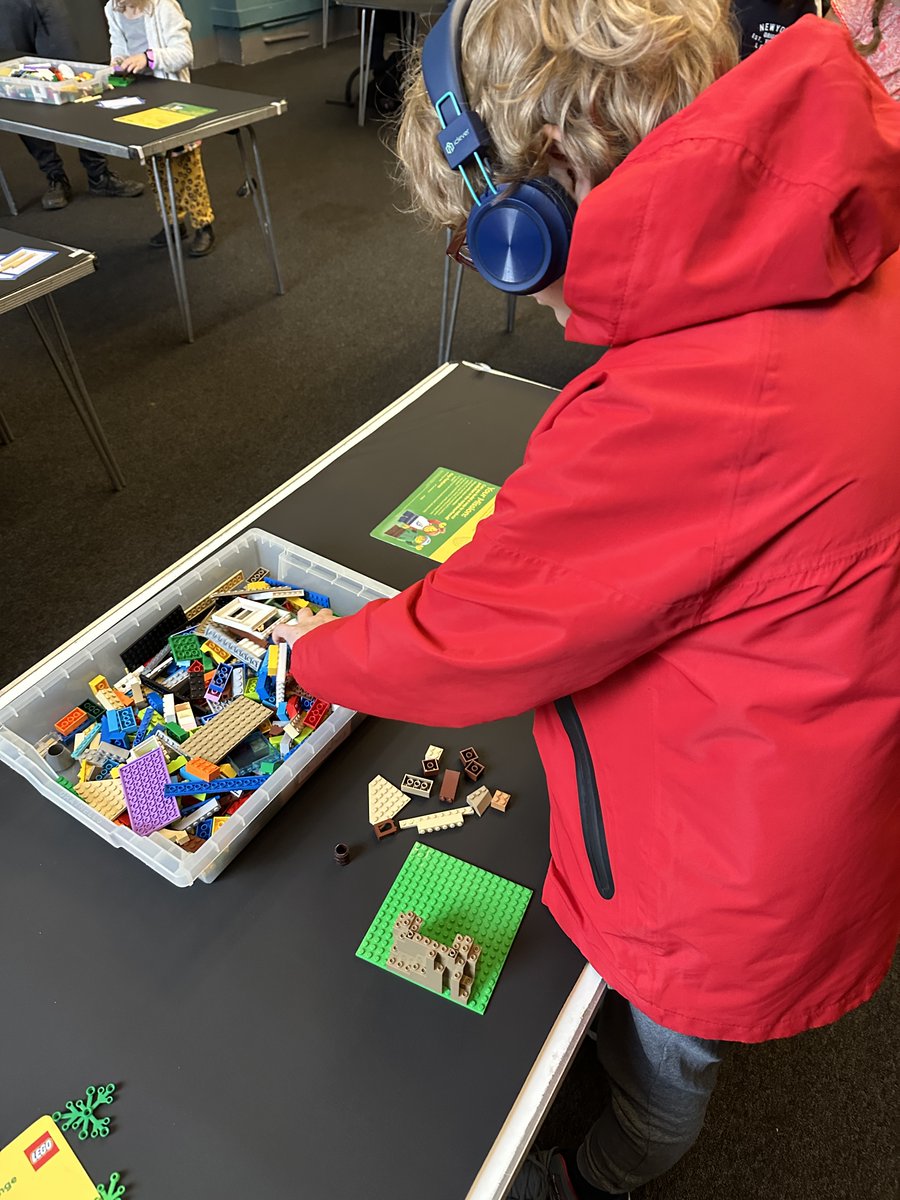 AutisminMuseums's tweet photo. We are super excited to have a new blog up on  from @NHM_London about their partnership with @LEGO_Group and the 'Build the Change' programme which has given families the chance to get hands on with Lego during their #Dawnosaurs relaxed openings. https://t.co/QRsptjtQSW #Autism https://t.co/RtILFEJAcN