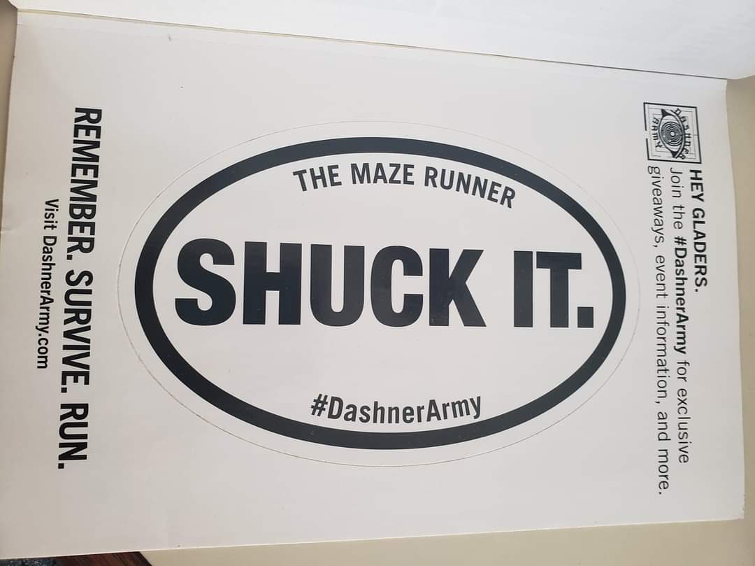 khundertale's tweet image. @jamesdashner 

I found this movie cover of The Maze Runner and it still has the sticker!

#DashnerArmy