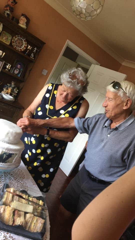 kate_licence's tweet photo. At 0625 this morning my hero my Dad #GerrySummers passed away after fighting a hard battle, now at peace!  RIP Dad
#football #gillinghamfc #dcfc #Lcfc #sufc #OUFC #footballassociation https://t.co/BlBgsHMYqe