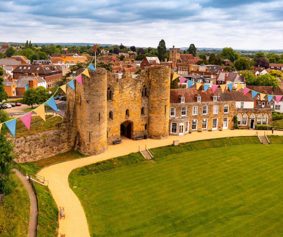 If you know of a small business with great products tag them in this post! They could join us at our Artisan Markets this year. Stall bookings are open now. Email tonbridge.castleartisan@tmbc.gov.uk #stallholders #kentmarkets #handmadekent #tonbridgecastle #tonbridgebusinesses