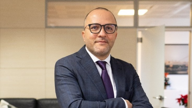 Commissario <a href="/AGCOMunica/">AGCOM</a> <a href="/maxcapitanio/">Massimiliano Capitanio</a> su <a href="/LinkedIn/">LinkedIn</a>:

"🔴 Ricordare che la legge 93/2023 prevede multe fino a 5000 euro non è terrorismo psicologico ma condivisione di una informazione utile

🔴 Far presente che le organizzazioni criminali che gestiscono i contenuti piratati