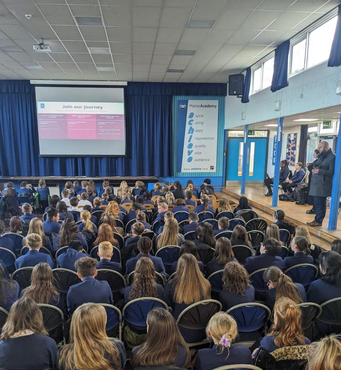 Rolls Royce visited our Drop Down Day to speak to our students about their career pathways. A huge thank you to them. 

Here are Y8 and Y9 who represented the Academy fantastically.