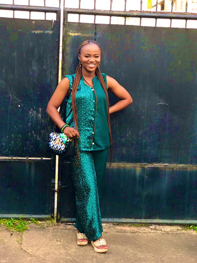 dooocetaa's tweet photo. @Iameniolamyde First attempt making pants vs recent attempt ….. #growth🤩 https://t.co/FQ6UMgleS3