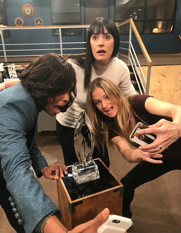 CM BTS: Paget, Aisha, and AJ, around the Criminal minds Peoples Choice award! I think lol. Anyway, who’s your favourite BAU lady? Can you guess mine…? Have a great day!