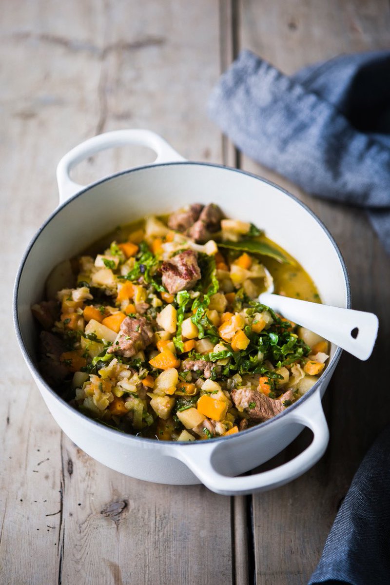 Any plans to make an Irish Stew to celebrate #StPatricksDay ? On #BBC Radio today I’m sharing my traditional #recipe ahead of #StPatrickDay Live on @BBCRadioFoyle & @BBCSounds See Full Recipe ➡️ chefbrianmcdermott.com/recipes/irish-…