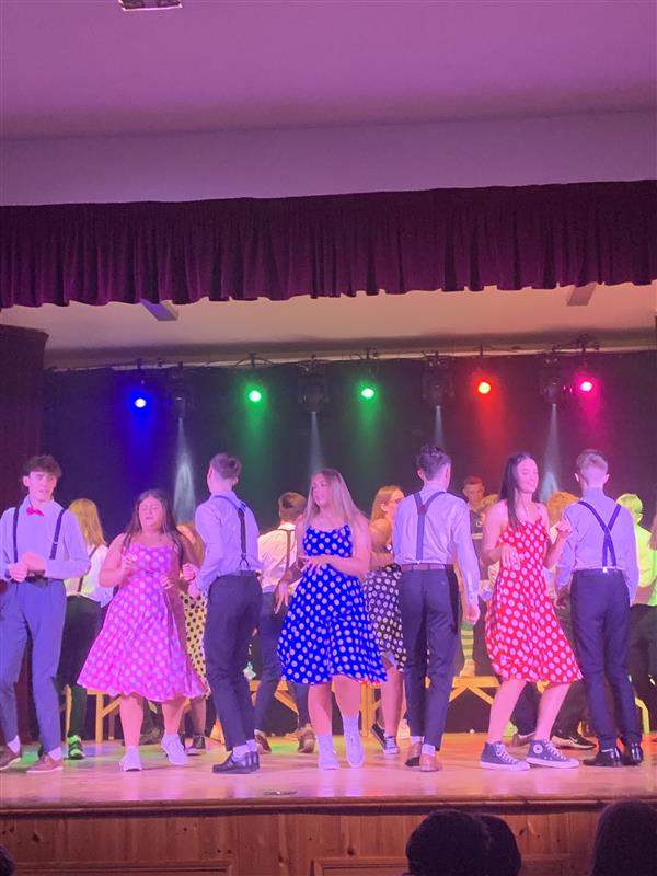ColaisteMhuireK's tweet image. 🎭✨ Join us for a night of talent and entertainment at our school show! Our 1st &amp;amp; 2nd yrs were treated to an electrifying matinee today. The  TY students are ready to dazzle you on stage again tonight, 7:30 Gortnahoe Hall. Don't miss out! #SchoolShow #TalentOnStage #DontMissOut