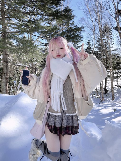 コスプレイヤー凸守たかねのTwitter画像32