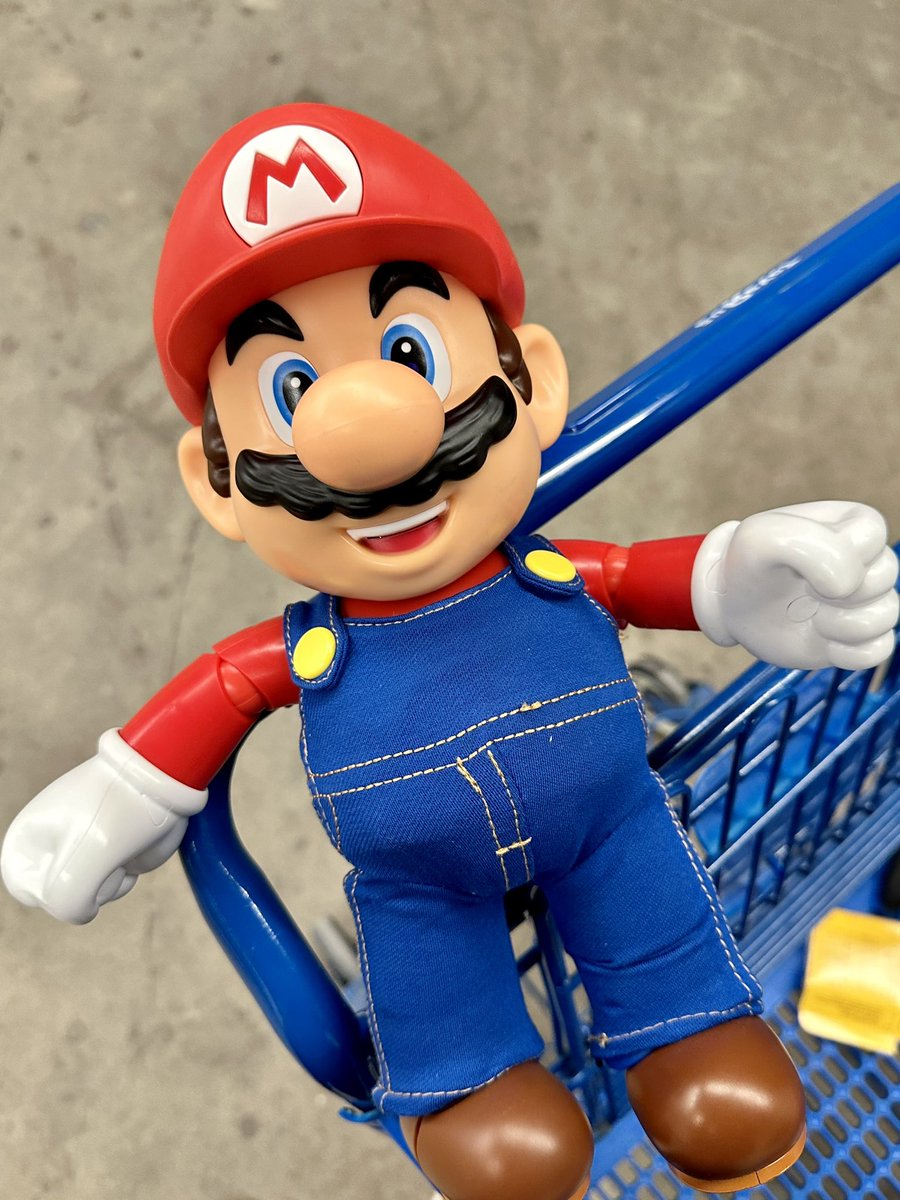 T3XACAN0's tweet image. Mario Free Fall! 🎮
📸: TAKEN: DECEMBER 23, 2023
📌: POST: MARCH 13, 2024
#toysruscanada #sherway #jakkspacific #jakkspacifictoys #nintendo #supermario #itsamemario #actionfigure #collectors #mariofreefall #merchdefect