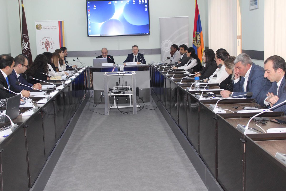 NurembergAcadem's tweet photo. Delighted to organise the inaugural training for #Armenian investigators and prosecutors on #ICL in cooperation with the Academy of Justice of Armenia.
Director Professor Safferling introduced participants to basic principles of #ICL and the crime of #genocide. https://t.co/UdcHFSENRw
