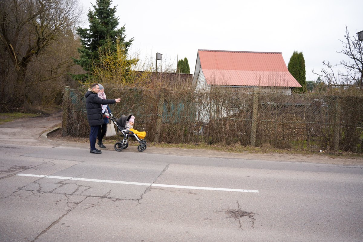 Henryk_Debowski's tweet photo. ⚠️Brak chodników dla pieszych i ścieżek rowerowych - takich czarnych plam na mapie Białegostoku nie brakuje.
Jako Prezydent Białegostoku rozwiąże ten problem!
#Pieczurki #Piasta #Wygoda #Białystok https://t.co/ssrJVzZcR6