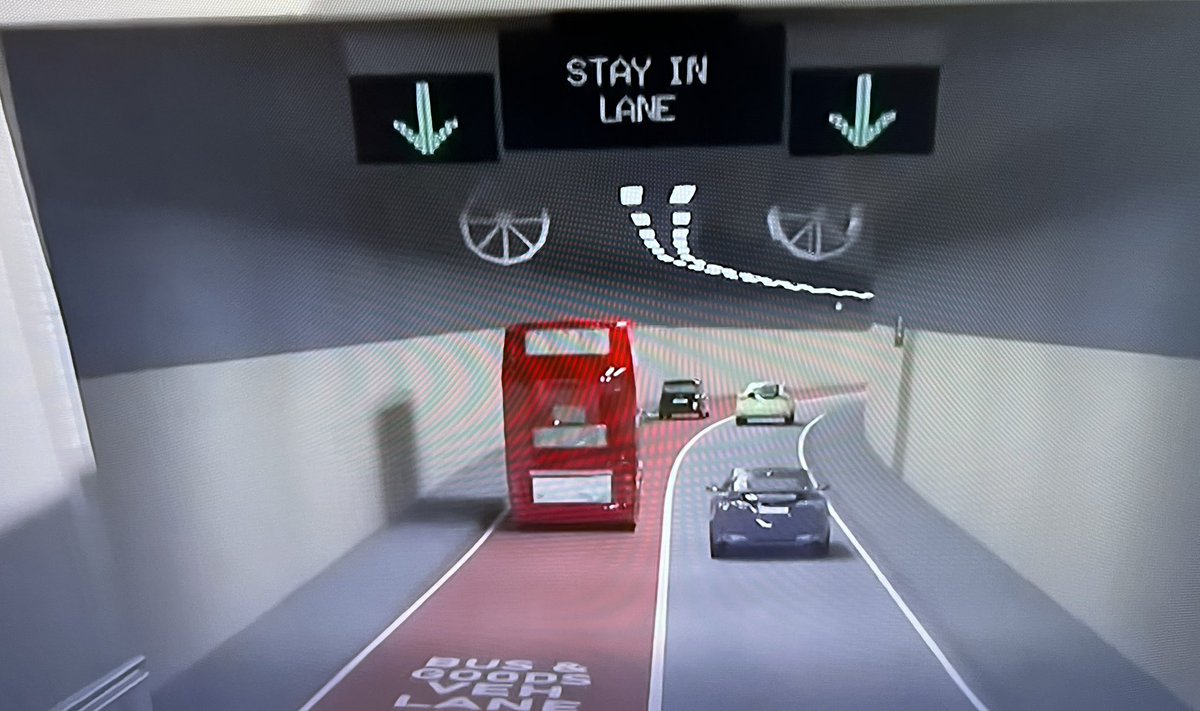 Latest Silvertown Tunnel video show Bus Lane with Taxi access 👍 #Silvertown #SilvertownTunnel #Taxi #London