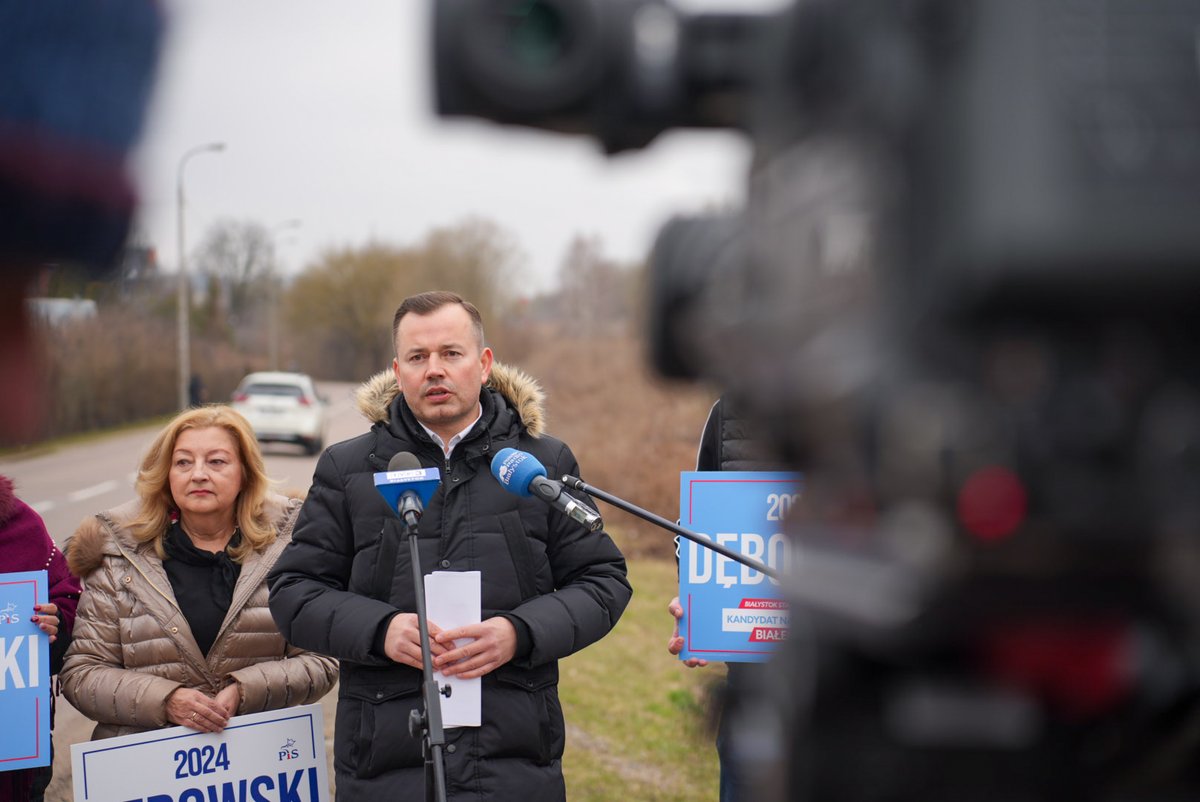 Henryk_Debowski's tweet photo. ⚠️Brak chodników dla pieszych i ścieżek rowerowych - takich czarnych plam na mapie Białegostoku nie brakuje.
Jako Prezydent Białegostoku rozwiąże ten problem!
#Pieczurki #Piasta #Wygoda #Białystok https://t.co/ssrJVzZcR6