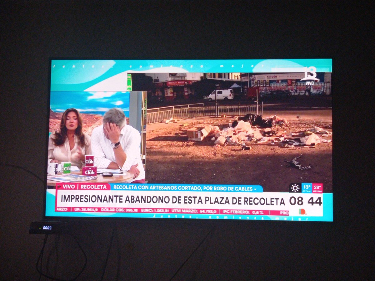 gescobarc's tweet photo. #TuDia, Adivinen quién es el alcalde de la @muni_recoleta, destructores del país, nula intervención del #GobiernoDeInutiles #LimpiaChile https://t.co/hJkOUNPZIQ