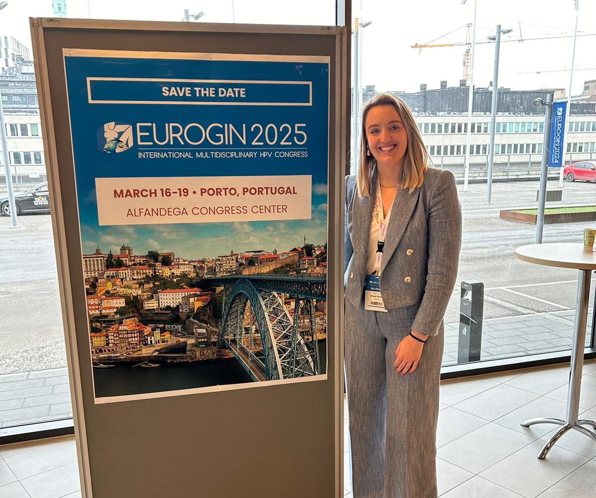 Our Senior Public Health Officer, @SineadWoods4 presenting today at the #EUROGIN 2024 conference on our research to better understand the potential role of #HPV self-sampling for #cervicalscreening in Ireland. Read about the research: tinyurl.com/bp8utvz3 #ChooseScreening