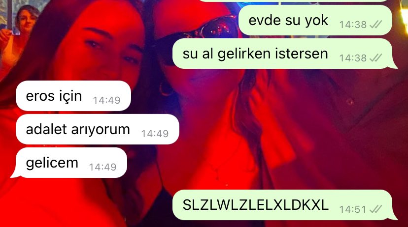 ilaydaayucelll's tweet photo. hayvansever bir abla https://t.co/PM1fGfReXJ