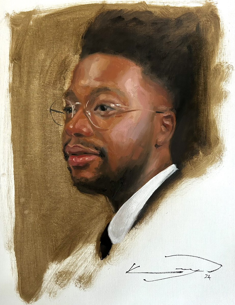 Oil sketch of comedian @tadiwamahlunge who posed for me before a gig a couple of weeks ago. Oil on canvas, 50x40cm #allaprima #allaprimaportrait #portraitpainting #art