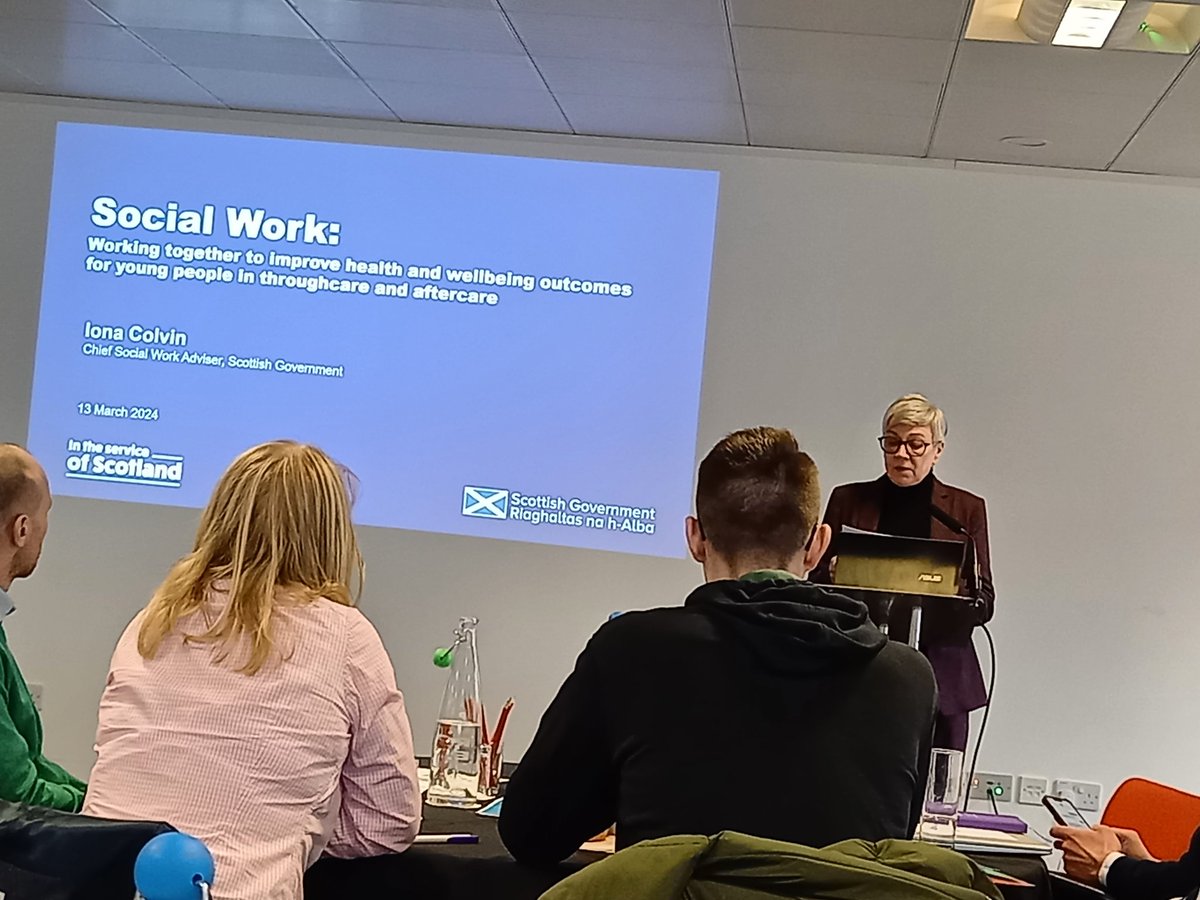 Team intandemscot are participating at the #stafsummit focus on #health & #wellbeing. Keynote by @iona_colvin chief social work | consistency in relationships to get it right. Great presentation 👏