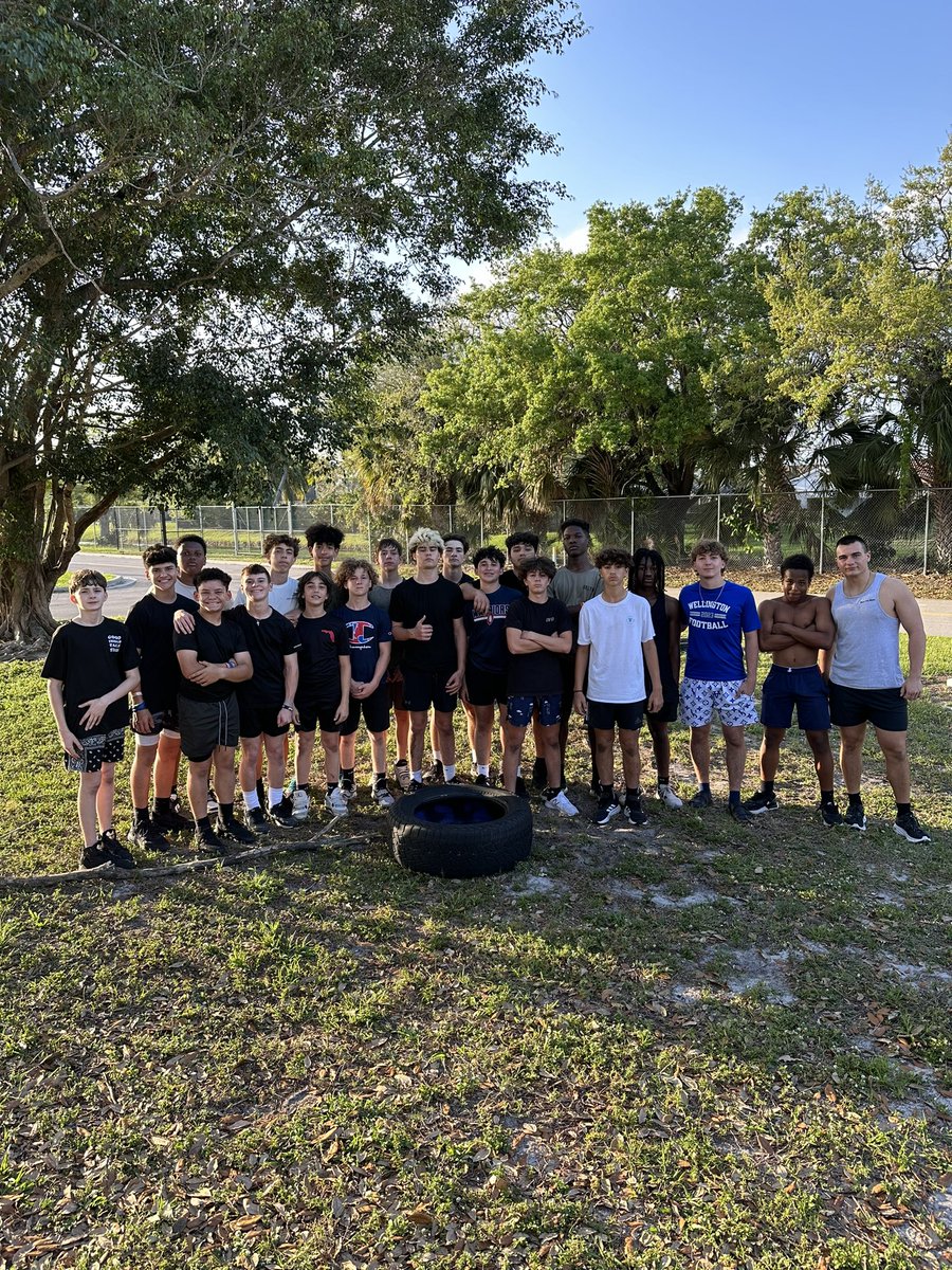 Another great day of 8th grade Academy yesterday! Always great to have former players come back and help. Thanks for stopping by @John_Swiderski_