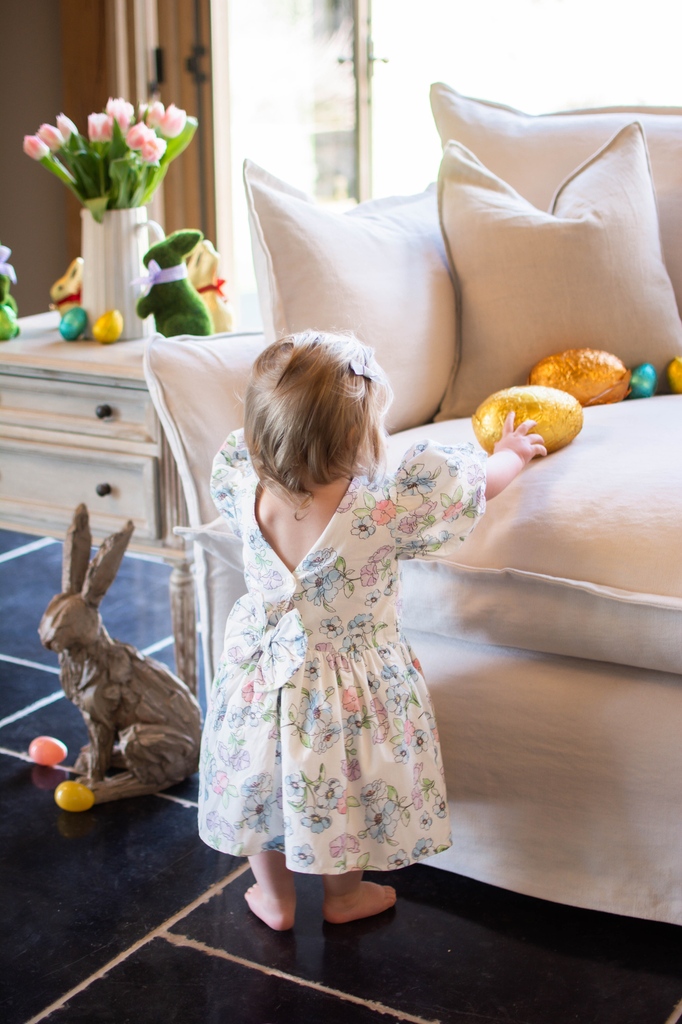 Finestockhome's tweet image. With sticky fingers on the loose this Easter, we know our Loose Cover sofa design will wash all your worries away.⁠

Shop online now.

#easter #easterweekend #loosecoversofas #loosecover #britishmade #interiordesign #interiors #newsofe #whitesofa #washablesofa