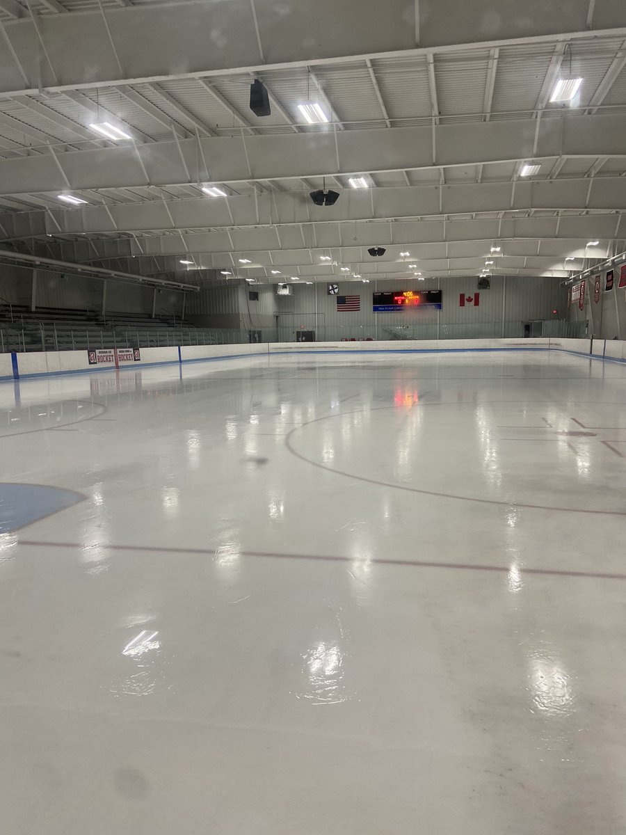 Come scratch up our ice while you exercise!! Wednesday 3/13/24 Stick Practice 10:00 - 11:30am $ 15pp / hockey helmets & waivers Required PUBLIC SKATING 12:30 - 2:30pm Adults $8 Students / Sr Citizens $6 Skate rentals…