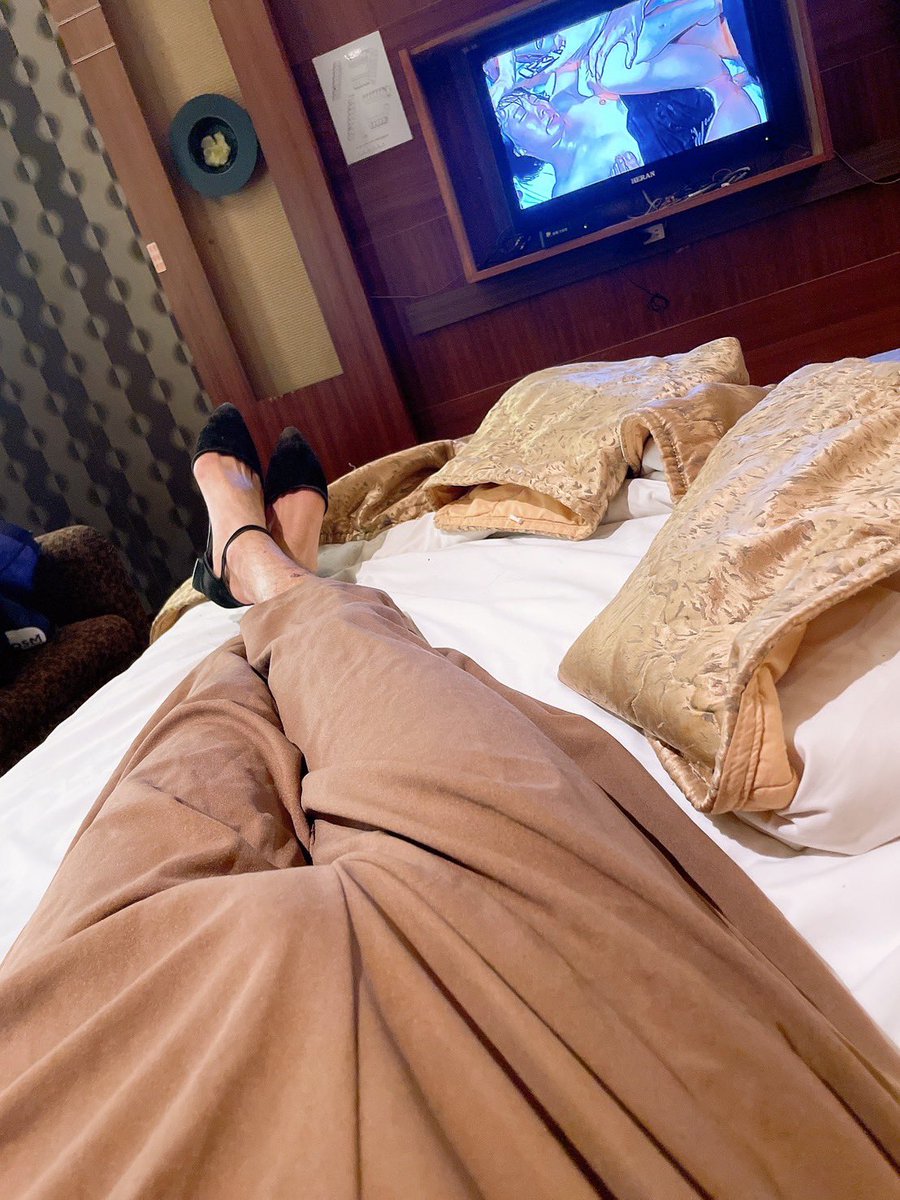 最近太忙了 趁著有空閒時間上來發發牢騷

#男扮女裝  #男の娘  #偽娘