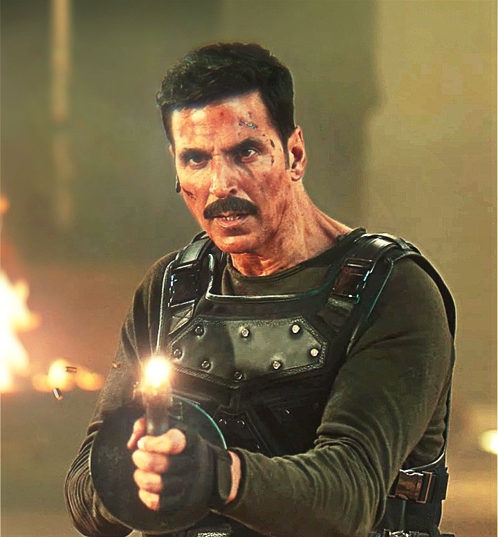 Khiladi_Yadav's tweet photo. Kya yr akkians abhi ganna suna mast to gana h yr or pata nahi kya chaiye tum logo . ab app log welcome bhool bhuliya hey baby namesty London Singh is king ki jaise album except karo to wo to Milne nahi. So  chill 😎 
#BadeMiyanChoteMiyanOnEid2024 
#OGActionHero https://t.co/U73HVu6vsO