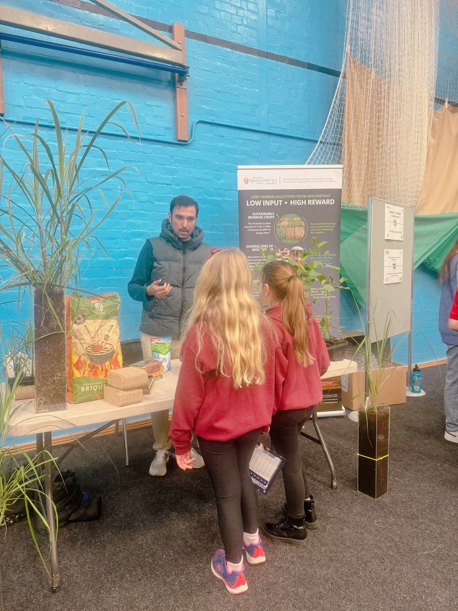 Sustainable Energy Adventure

At British Science Week showing Miscanthus magics and translating scientific knowledge to young generations about sustainable energy⚡

<a href="/SupergenBioHub/">Supergen Bio Hub</a> <a href="/AberUni/">Aberystwyth University</a> <a href="/ibers_aber/">IBERS - Aber</a> <a href="/BiomassConnect/">Biomass Connect</a> 

#BritishScienceWeek #NetZero #Bioenergy <a href="/Terravesta/">Terravesta</a>
