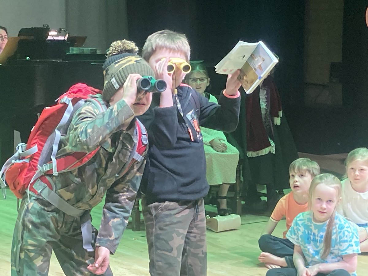 We spy a superb Year 3 and 4 production! Such a treat last night to see our pupils enjoy their first performance! Good luck to our pupils for this afternoon and tonight!