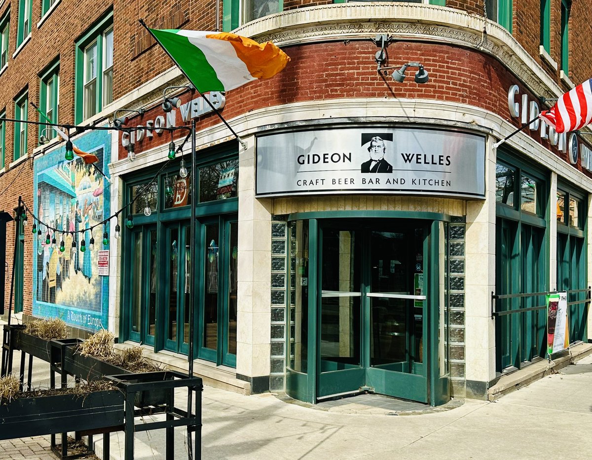 Josh Moulton (@joshmoulton) on Twitter photo Gideon Welles. Pics for paintings. A good spot to spend some St Patrick’s Day time this coming weekend. More pics in comments. <a href="/GideonWellesBar/">Gideon Welles Bar</a> Gideon Welles. Pics for paintings. A good spot to spend some St Patrick’s Day time this coming weekend. More pics in comments. <a href="/GideonWellesBar/">Gideon Welles Bar</a>